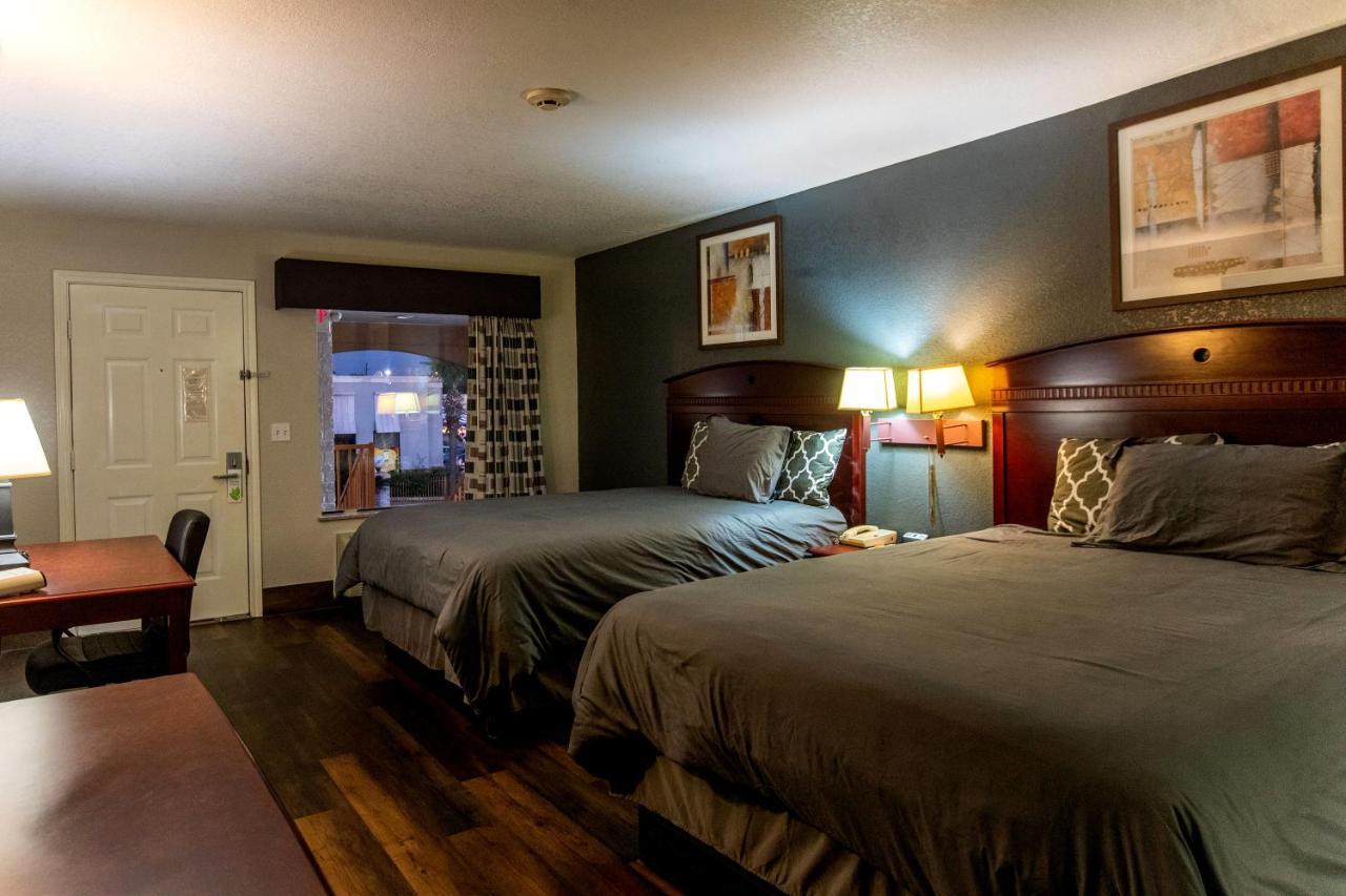 Magnolia Inn And Suites エクステリア 写真
