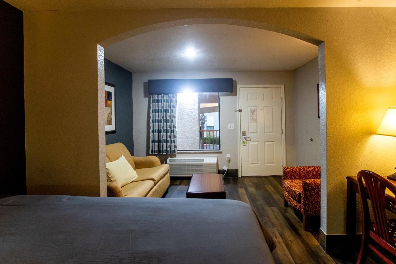 Magnolia Inn And Suites エクステリア 写真