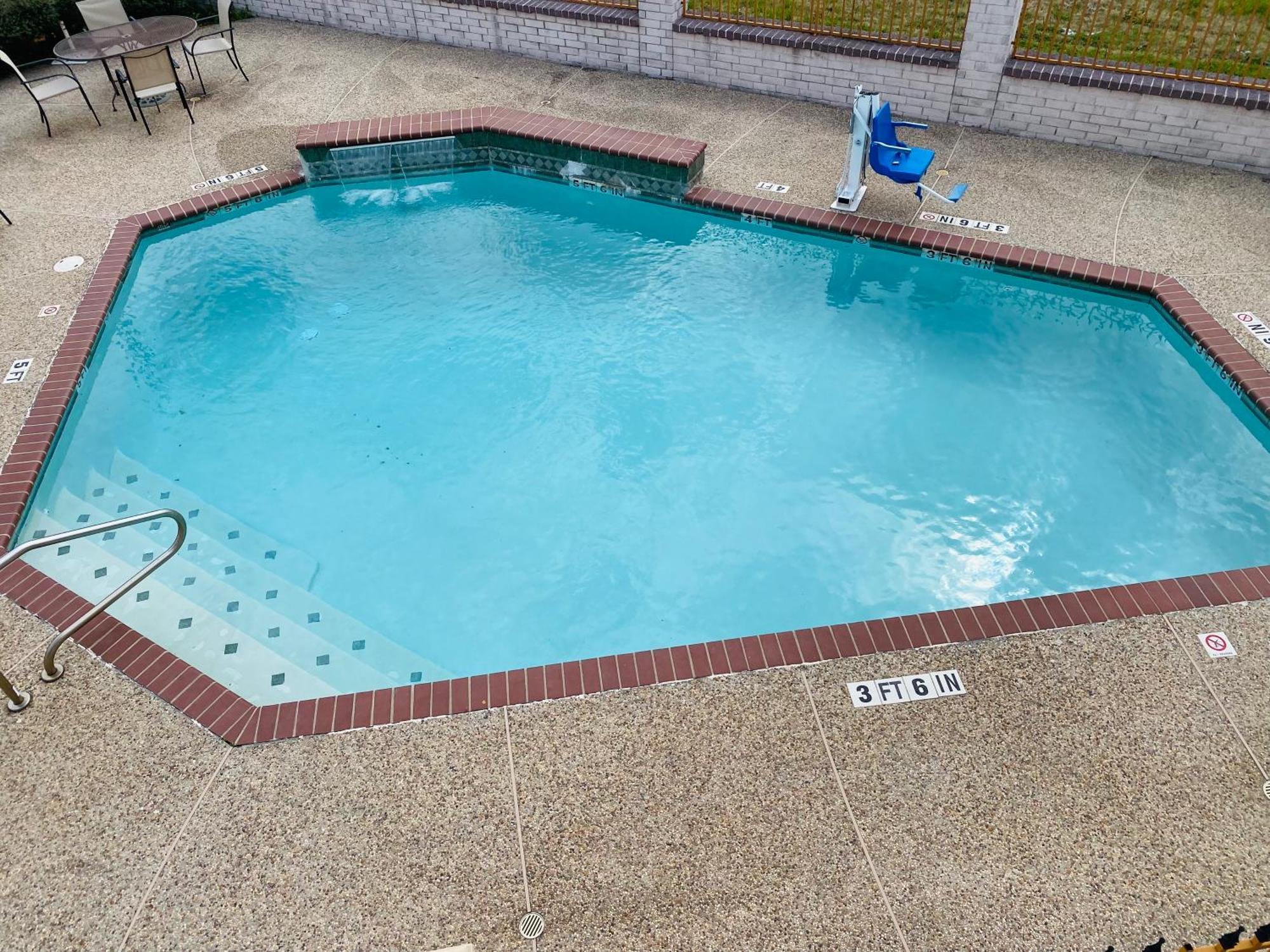 Magnolia Inn And Suites エクステリア 写真
