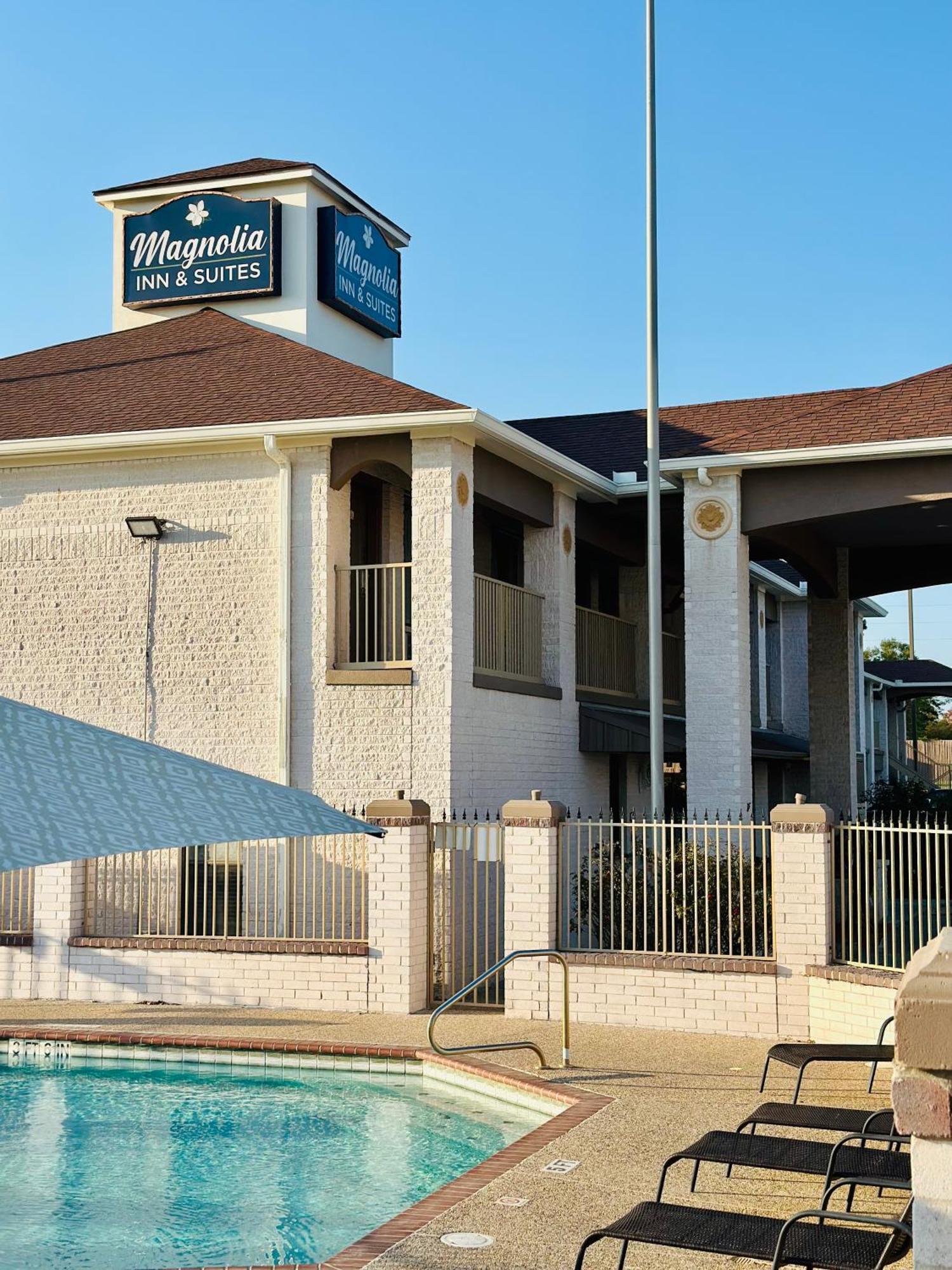 Magnolia Inn And Suites エクステリア 写真